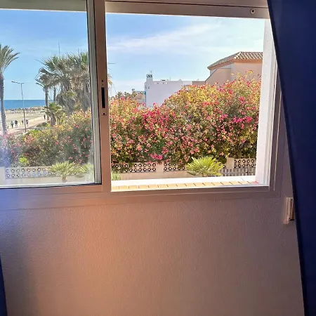 La Vela Playa 3 Apartment *
